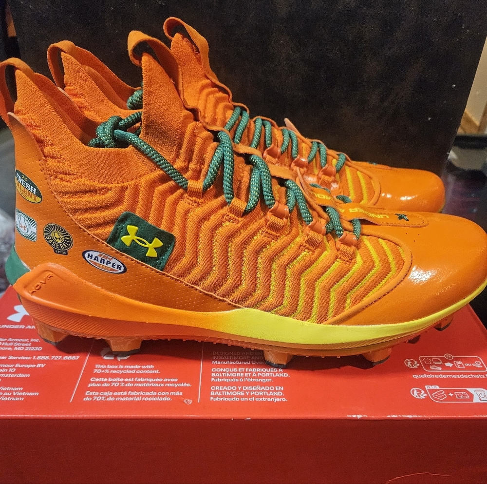 Under Armour Men’s Harper Pro 9 Juice TPU Baseball Cleats: NEW IN BOX: SIZE 14